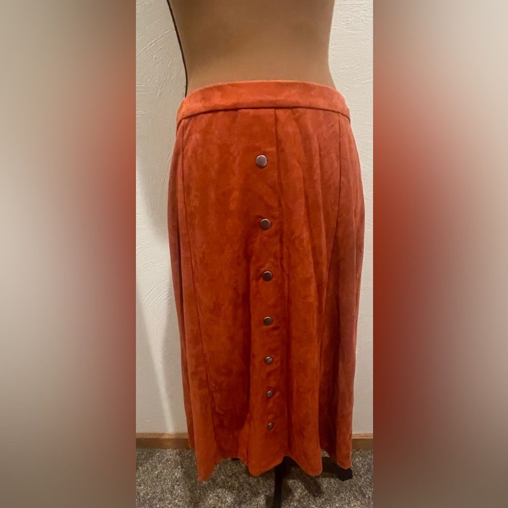 89th + Madison suede like skirt